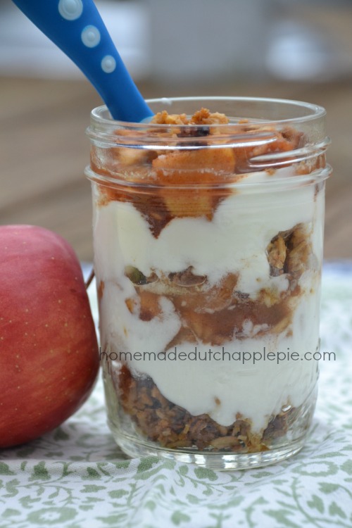 Apple Pie Breakfast Parfait