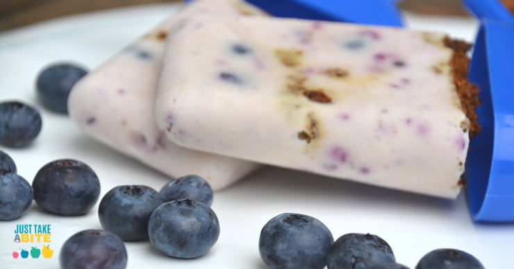 Blueberry cheesecake pops