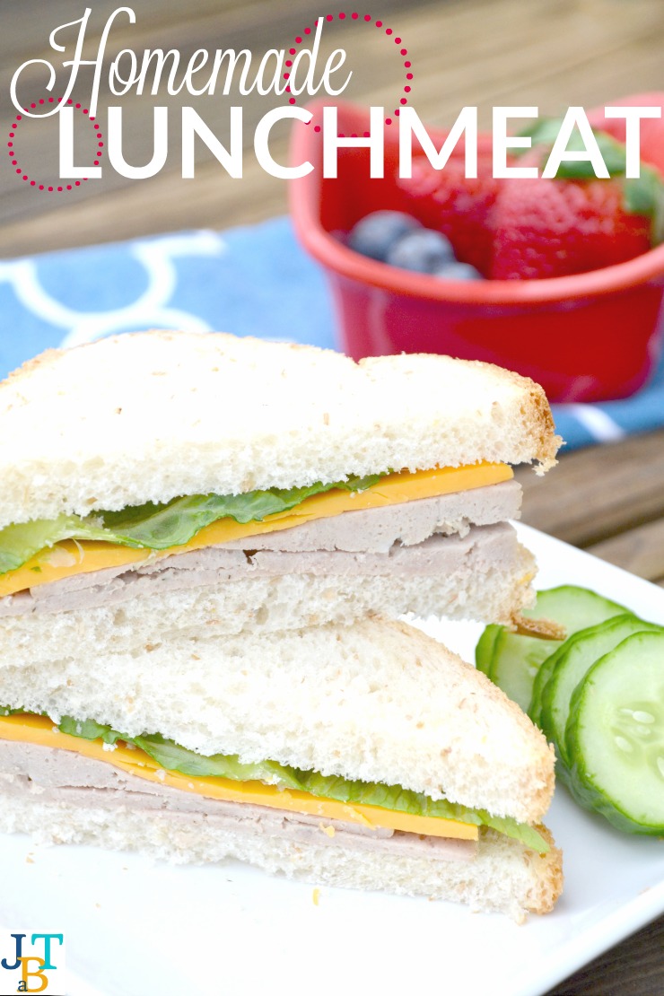 Homemade lunch meat makes packing healthy lunch a breeze. Plus it's great for little ones too!