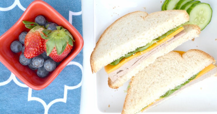 Homemade lunch meat makes packing healthy lunch a breeze. Plus it's great for little ones too!