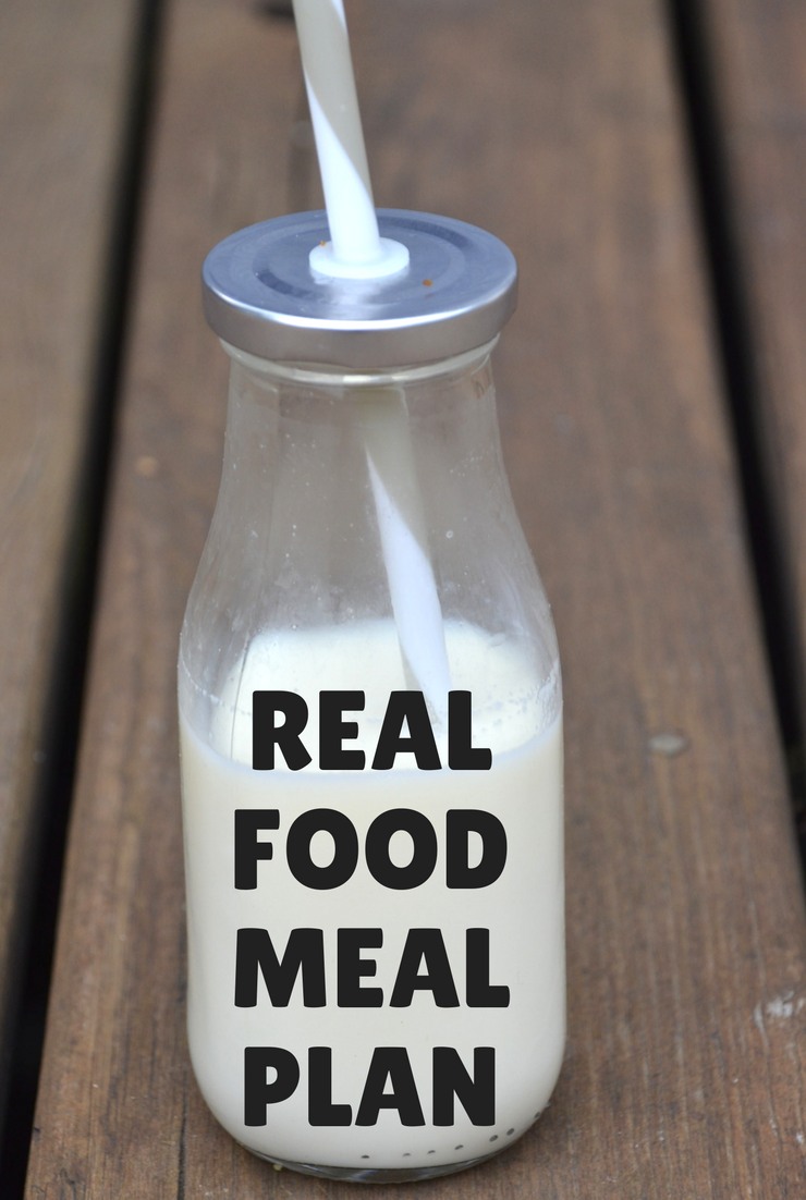 This week's real food meal plan and agenda focus on keeping up with school work and errands and getting simple, nutritious meals on the table.