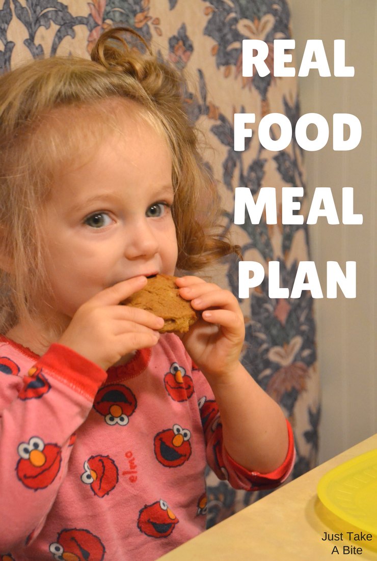 This week's real food meal plan and agenda focus on getting settled and unpacked and finally having a few minutes to bake!