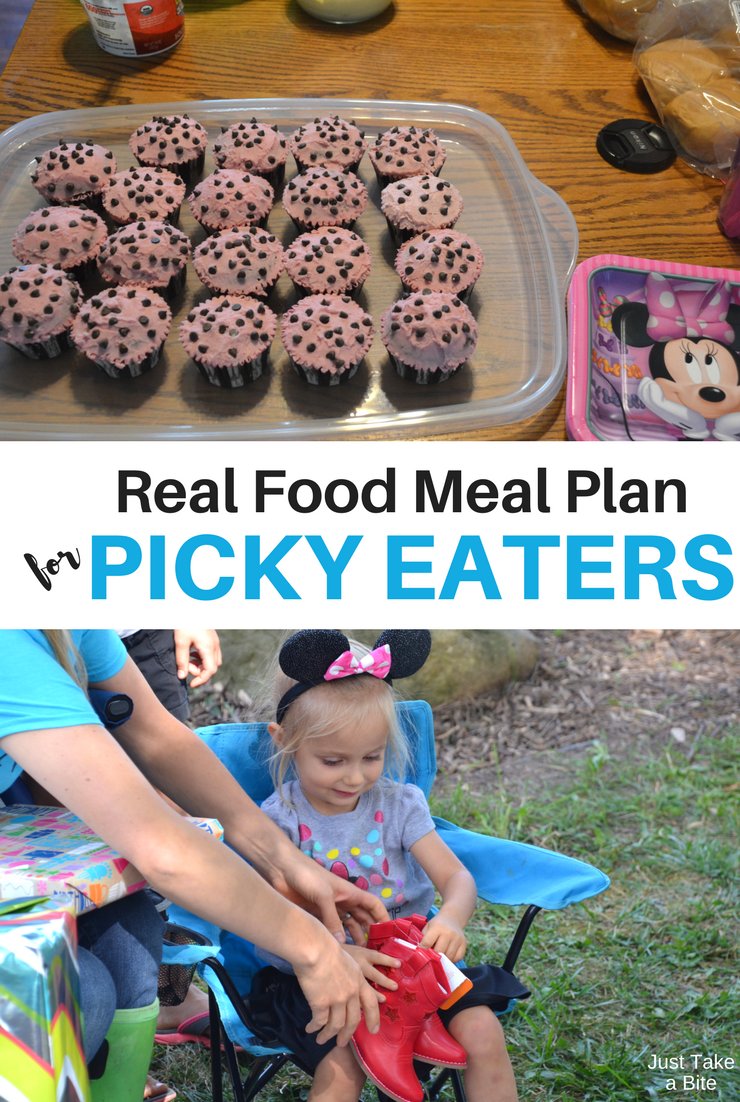 This week's real food meal plan for picky eaters includes mac 'n' cheese, spaghetti and lots of eggs. Our hens are really starting to lay.