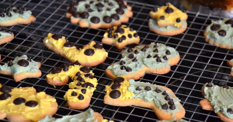 Gluten free sugar cookies are fun to cut and decorate any time of year. These hold up well and are so simple to make!